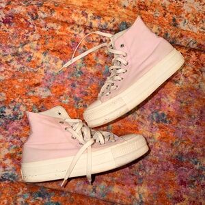 Converse Chuck Taylor All Star Lift Platform Pink Heart Sole High Top Women’s 9